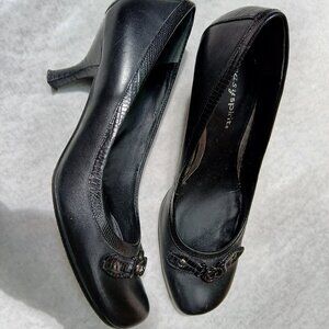 Easy Spirit Black Leather Kitten Heels Pumps Kooldot sz 7 M